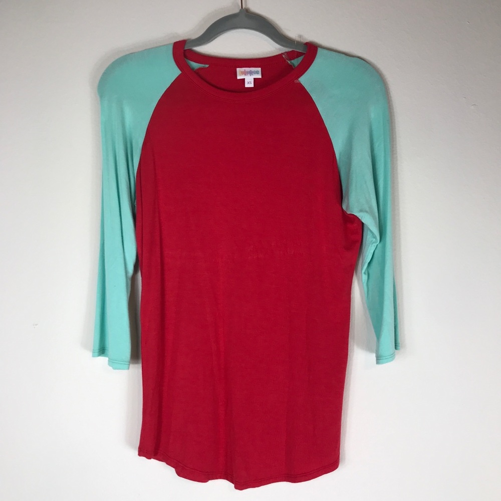 Lularoe Randy Raglan Tee❤️💙🇺🇸